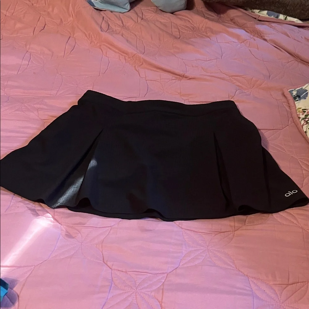 ALO Yoga Black Circle Skater Skirt